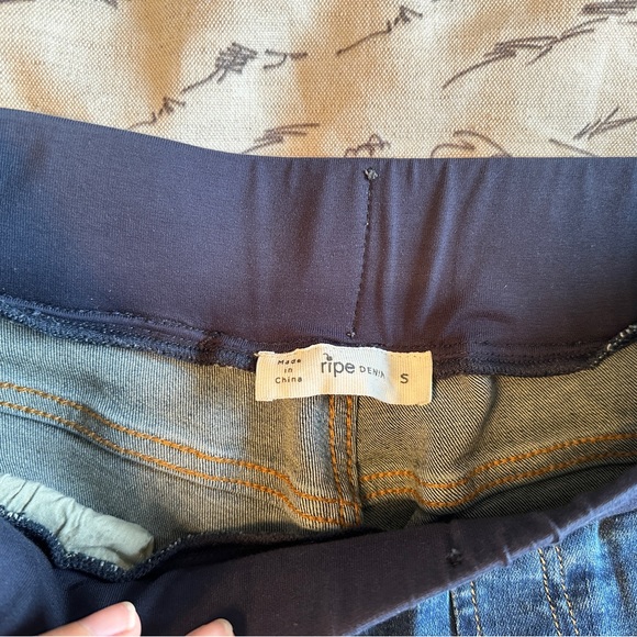 Ripe Baxter Boyfriend Maternity Jeans - Picture 6 of 6